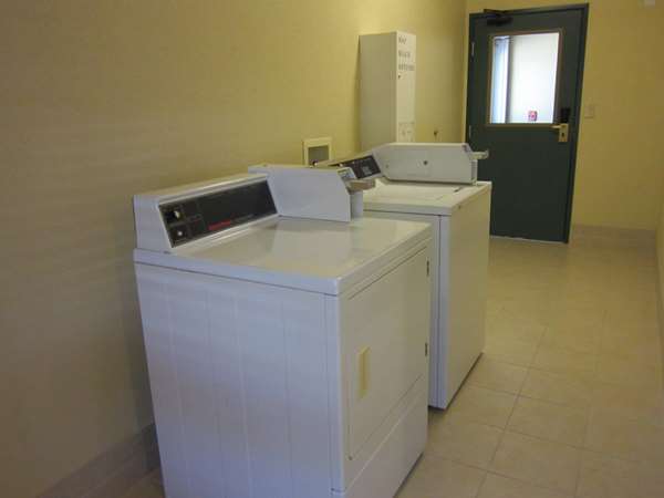  - Best Western Plus Waco North Bellmead - I-35, Exit 338B