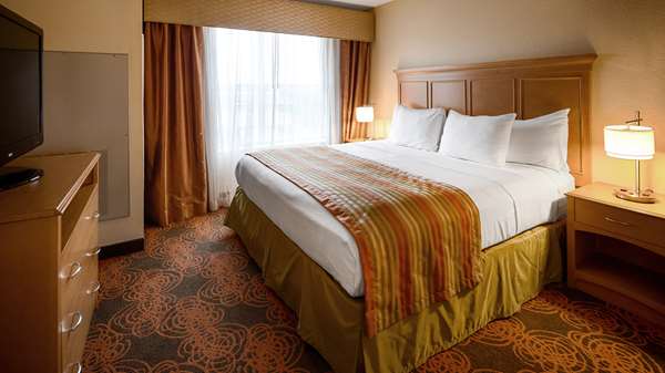  - Best Western Plus Waco North Bellmead - I-35, Exit 338B