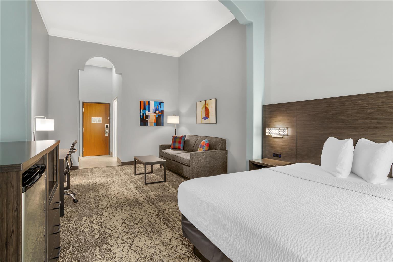 Best Western Plus New Caney Inn & Suites-guestroom-Guest Room,Suite,On-Site.jpg