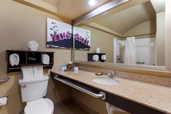 - Best Western Plus Arlington North Hotel Suites Grand Prairie