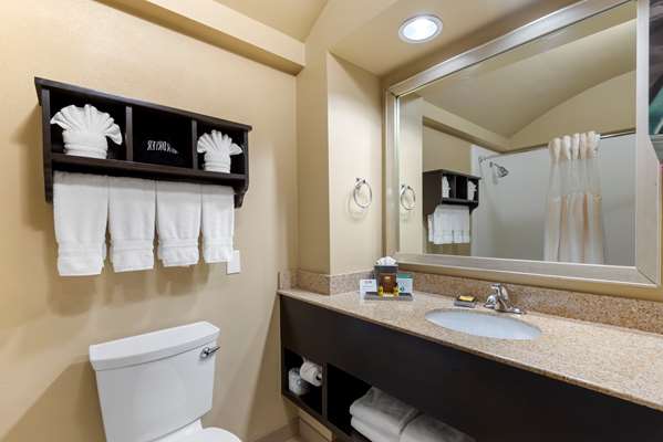  - Best Western Plus Arlington North Hotel Suites Grand Prairie