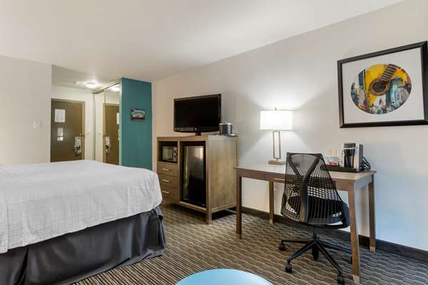  - Aiden by Best Western Austin City Hotel - I-35, Exit 232A