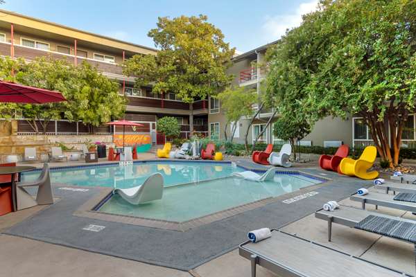 Pool - Aiden by Best Western Austin City Hotel - I-35, Exit 232A