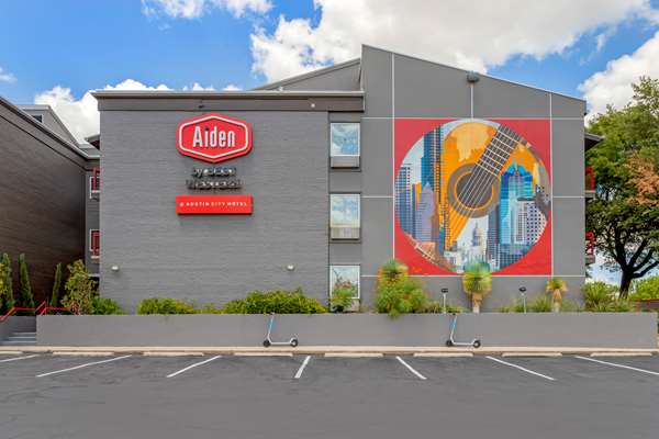 Exterior view - Aiden by Best Western Austin City Hotel - I-35, Exit 232A