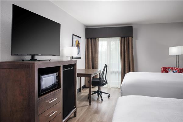 2 Double Beds, Non-Smoking, Microwave And Refrigerator, Work Desk, Wi-Fi, Full Breakfast