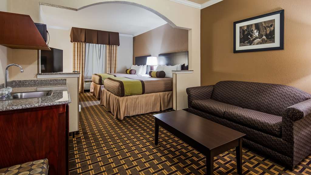 Best Western Plus Cutting Horse Inn & Suites-guestroom-Guest Room,Suite,On-Site.jpg