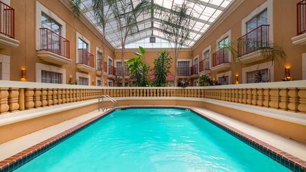 Pool - Best Western Plus Atrium Inn Schertz - I-35, Exit 175