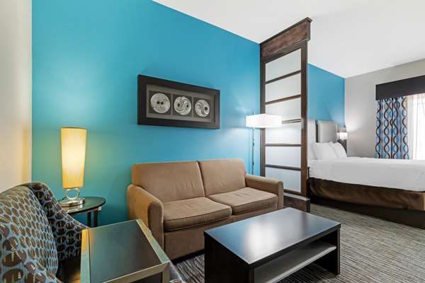 Suite - Best Western Plus Pleasanton Inn