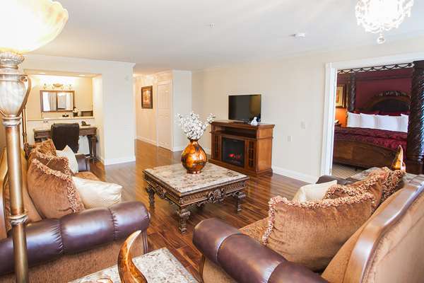 Suite - Best Western Plus Georgetown Inn