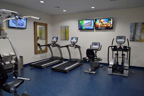 Fitness/ Exercise Room - Best Western Premier Ashton Suites Houston