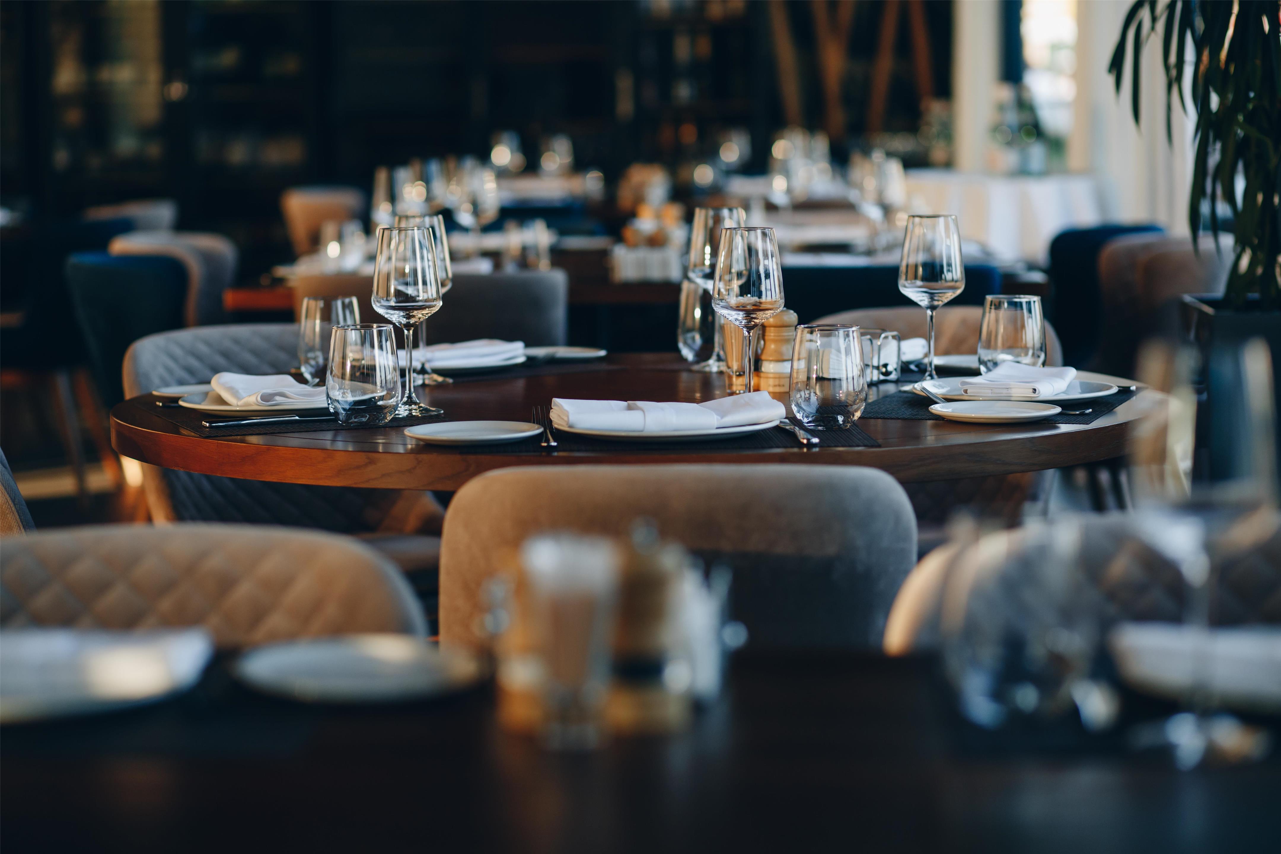 Restaurant | Best Western Premier Ashton Suites-Willowbrook