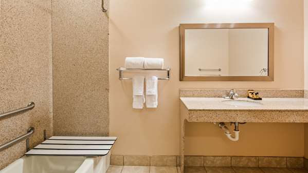  - Best Western Plus Seminole Hotel & Suites