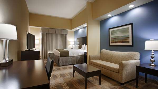 - Best Western Plus Forest Hill Hotel - I-20, Exit 440B