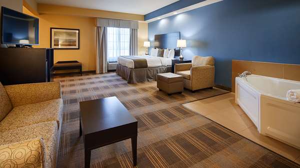  - Best Western Plus Forest Hill Hotel - I-20, Exit 440B