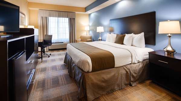  - Best Western Plus Forest Hill Hotel - I-20, Exit 440B