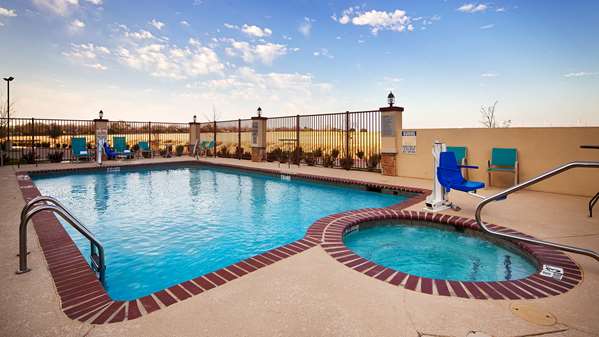 Pool - Best Western Plus Forest Hill Hotel - I-20, Exit 440B