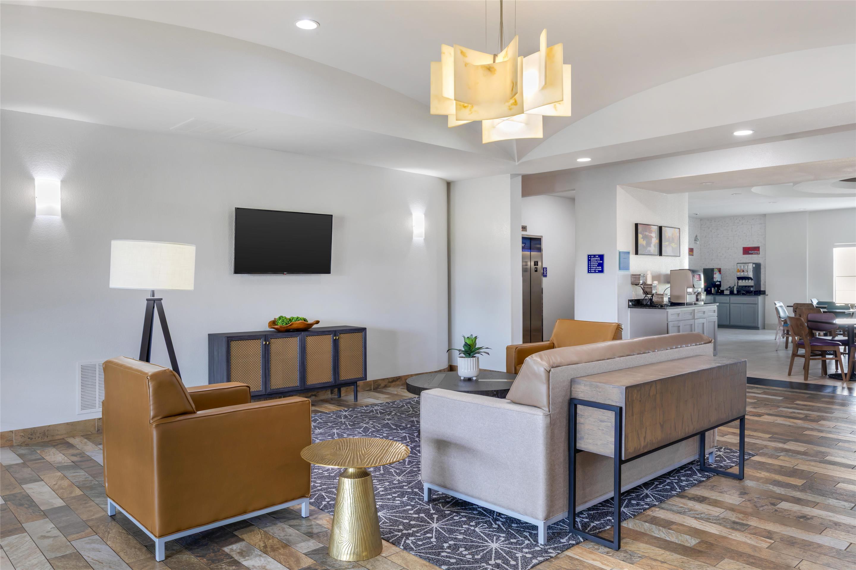 Lobby | Best Western Plus Fort Worth Forest Hill Inn & Suites