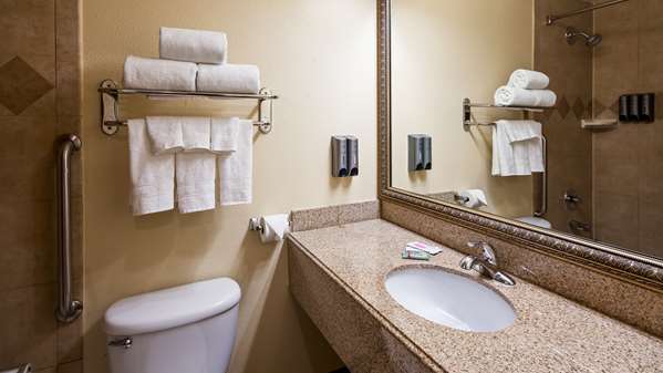  - Best Western East El Paso Inn Clint - I-10, Exit 42