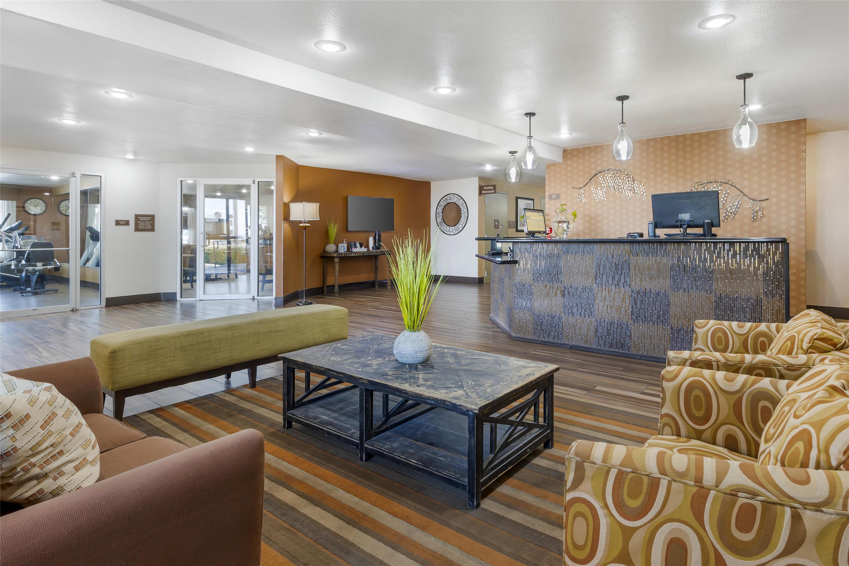 Front Desk | Best Western East El Paso Inn