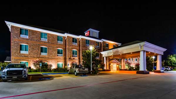 Exterior view - Best Western Plus Waxahachie Inn & Suites