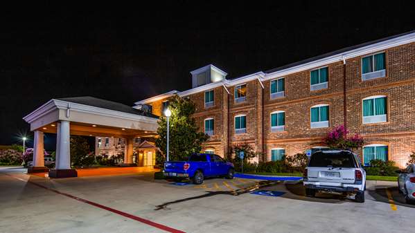Exterior view - Best Western Plus Waxahachie Inn & Suites