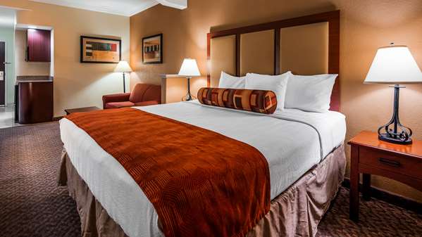Suite - Best Western Plus Waxahachie Inn & Suites