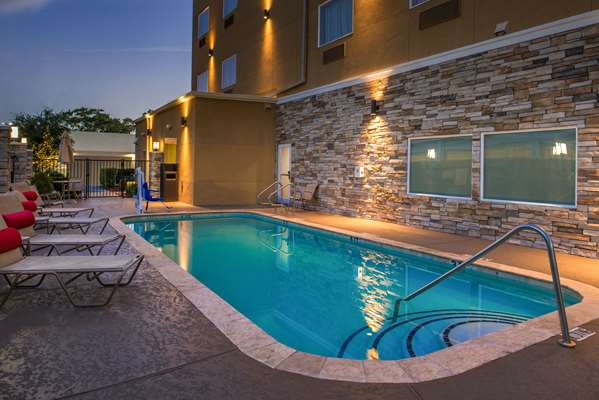 Pool - Best Western Plus Lake Jackson Inn & Suites