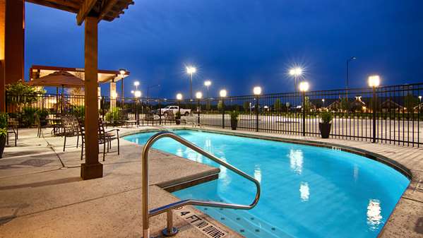 Pool - Best Western Plus College Station Inn & Suites