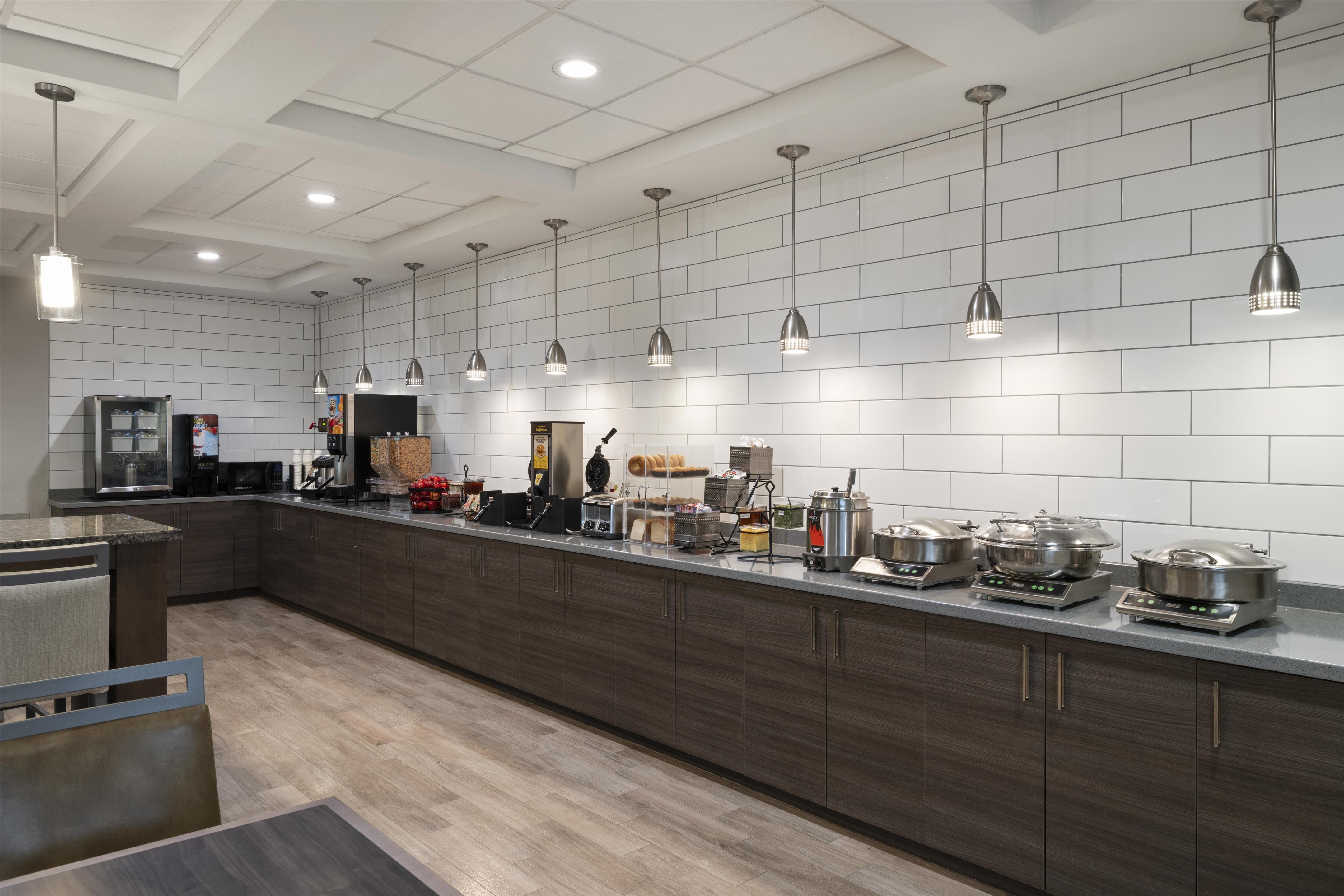 Breakfast Room | Best Western Plus College Station Inn & Suites