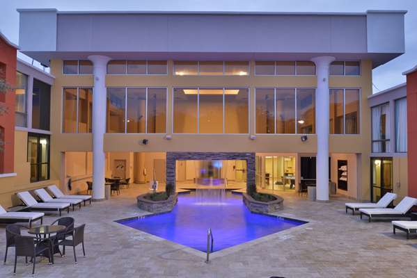 Pool - Best Western Plus Airport Hotel & Conference Center - I-10, Exit 25