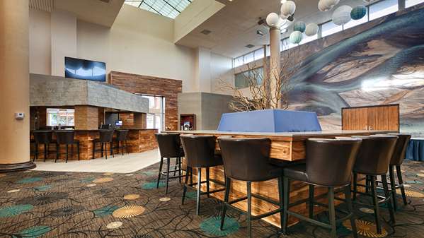  - Best Western Plus Airport Hotel & Conference Center - I-10, Exit 25