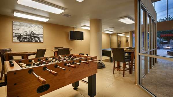  - Best Western Plus Airport Hotel & Conference Center - I-10, Exit 25