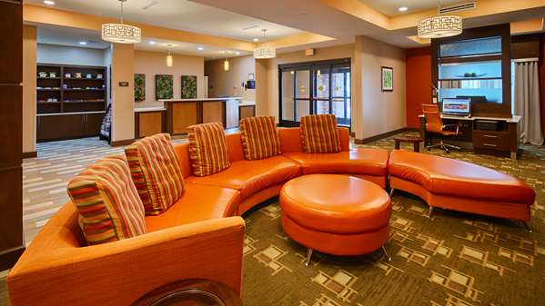  - Best Western Plus Flatonia Inn - I-10, Exit 661