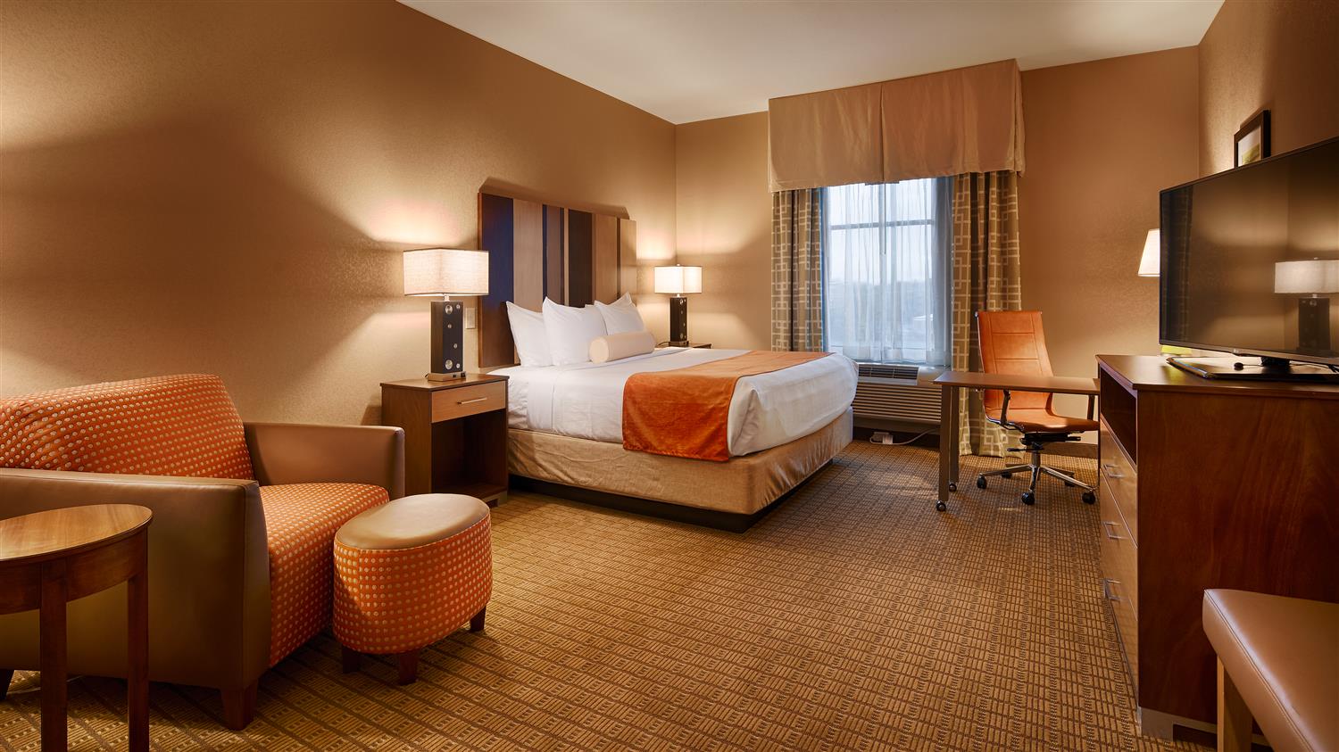 Best Western Plus Flatonia Inn I10, Exit 661, TX See Discounts