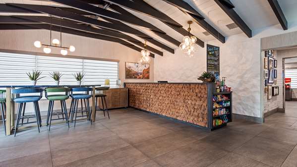 Bar - Aiden Hotel by Best Western St George - I-15, Exit 8