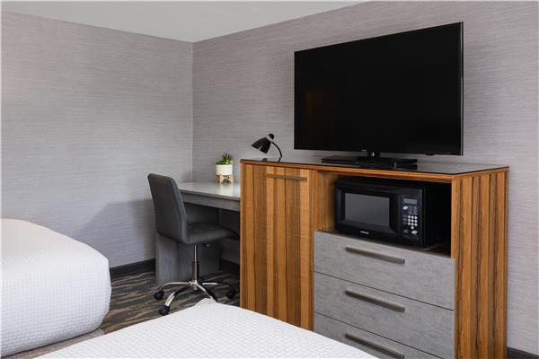 2 Double Beds, Non-Smoking, High Speed Internet Access, 50 Inch Flat Screen Television, Microwave And Refrigerator, Coffee Maker, Hairdryer, Full Breakfast