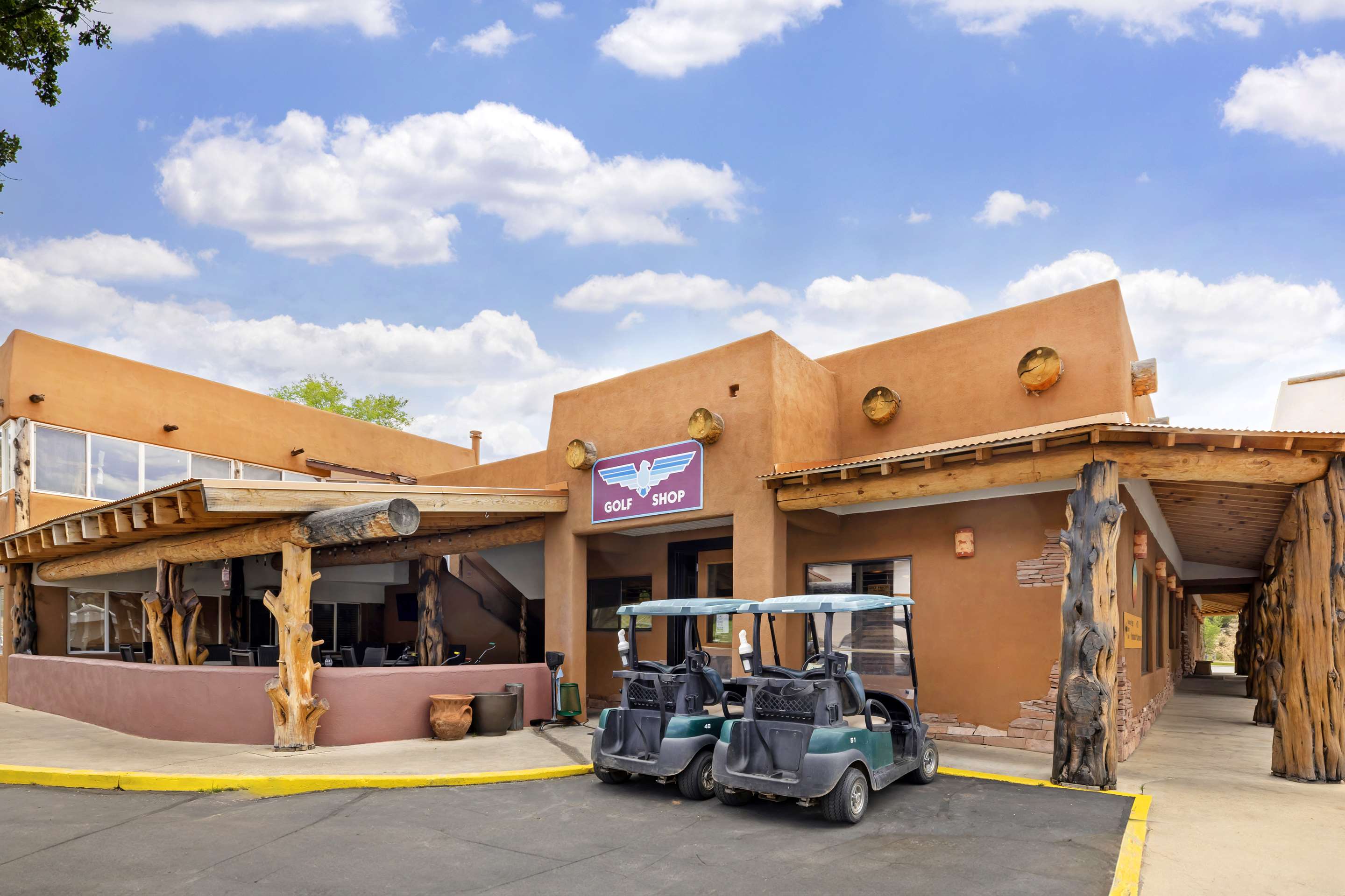 Exterior Golf Shop | Best Western East Zion Thunderbird Lodge
