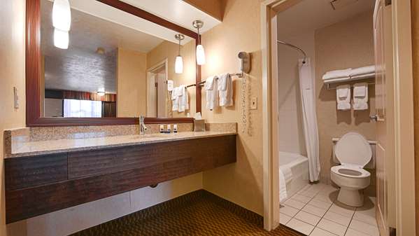  - Best Western Plus Weston Inn Logan