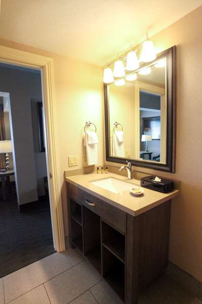  - Best Western Plus Cottontree Inn Sandy - I-15, Exit 291