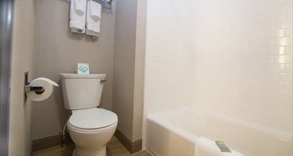  - Best Western Holiday Hills Hotel Coalville - I-80, Exit 162