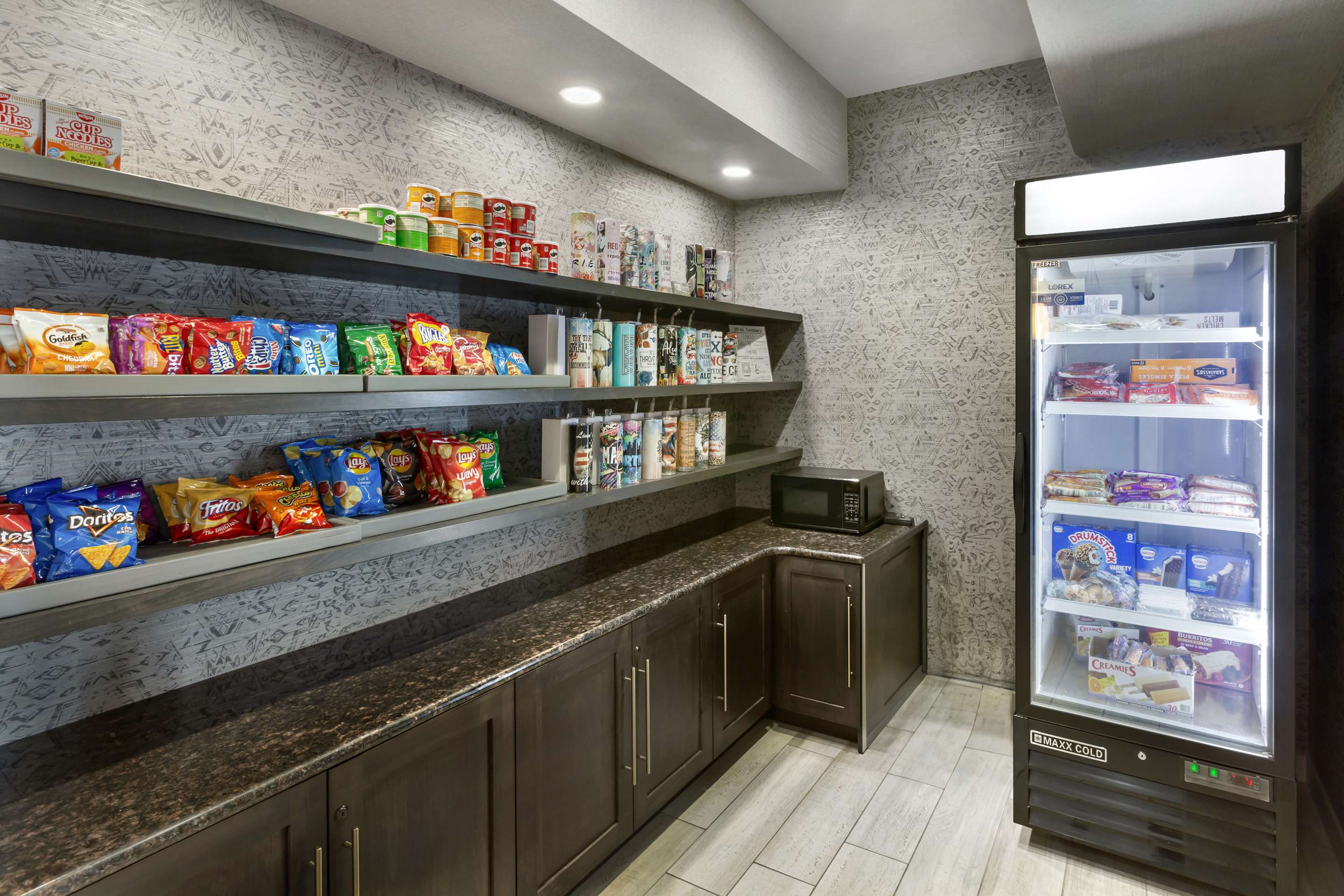 Sundry Shop | BEST WESTERN Holiday Hills