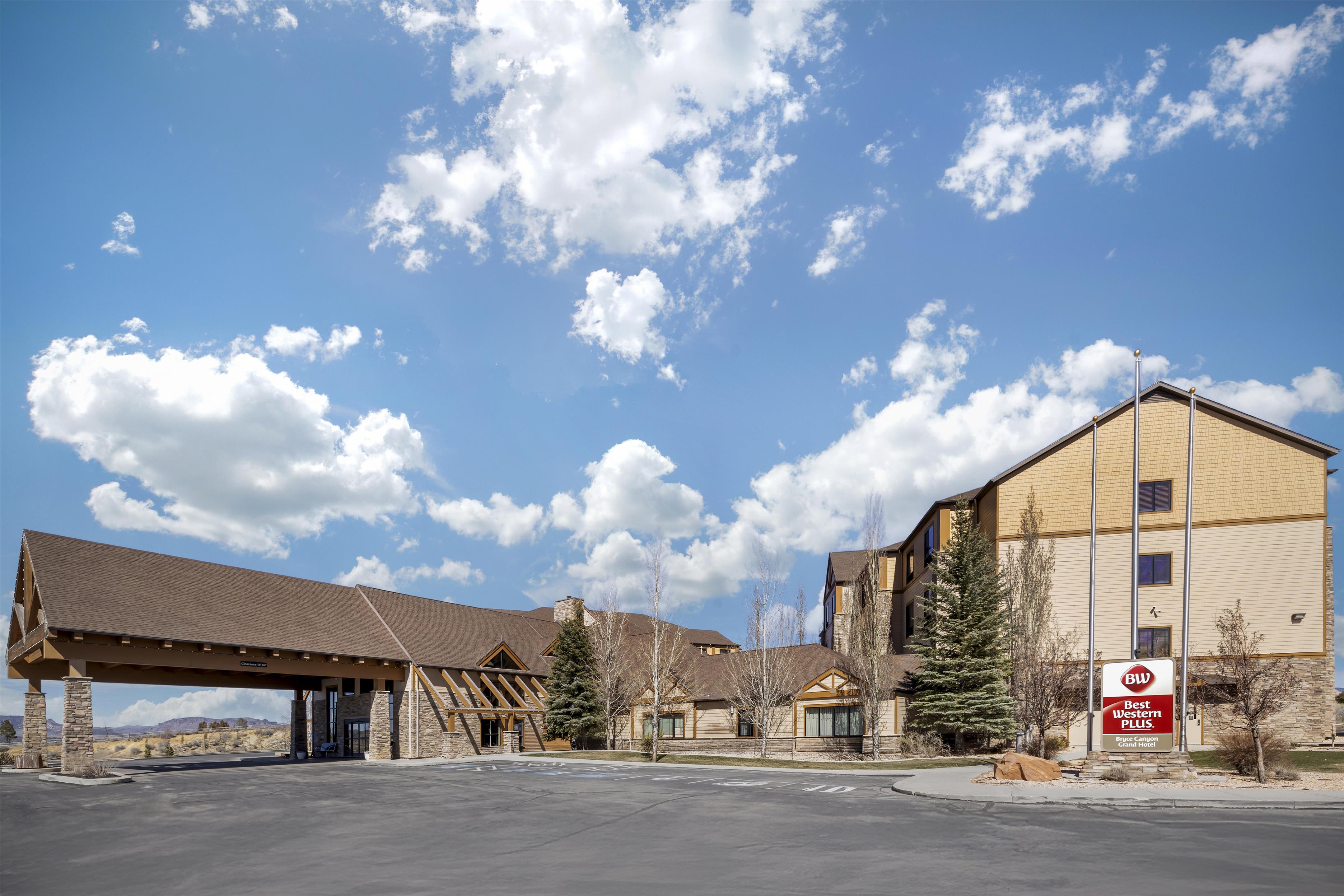 Exterior | Best Western Plus Bryce Canyon Grand Hotel