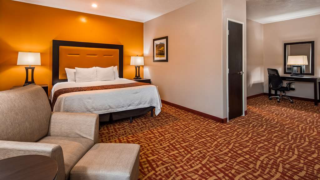 Best Western Plus Zion West Hotel-guestroom-Guest Room,Suite,On-Site.jpg