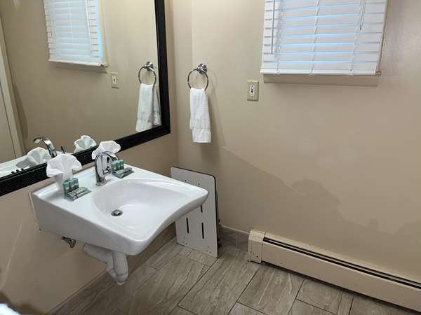  - Best Western Hotel Bennington