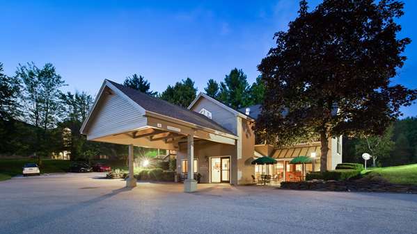 Exterior view - Best Western Inn & Suites Rutland