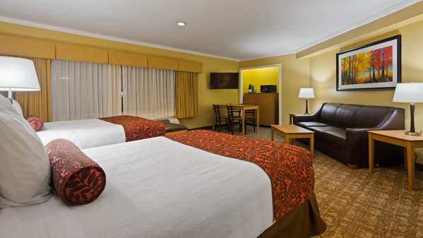  - Best Western Plus Windjammer Inn South Burlington