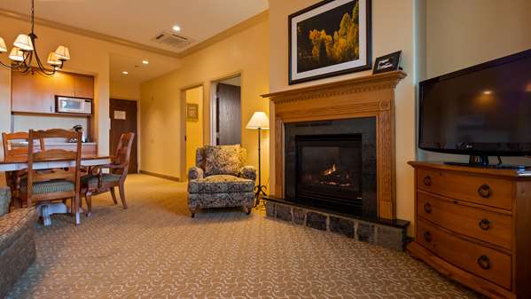 Suite - Best Western Plus Waterbury - I-89, Exit 10