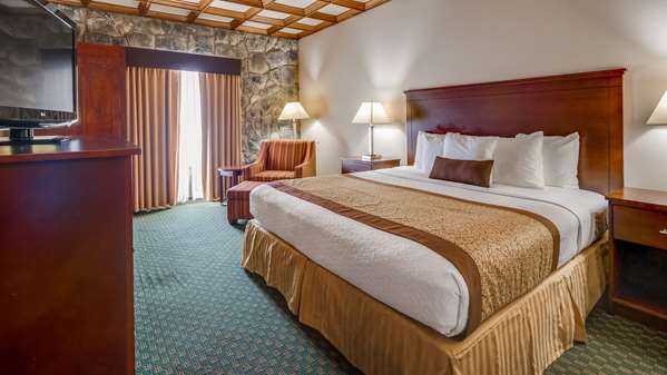  - Best Western Plus Governors Inn Richmond