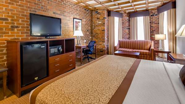  - Best Western Plus Governors Inn Richmond