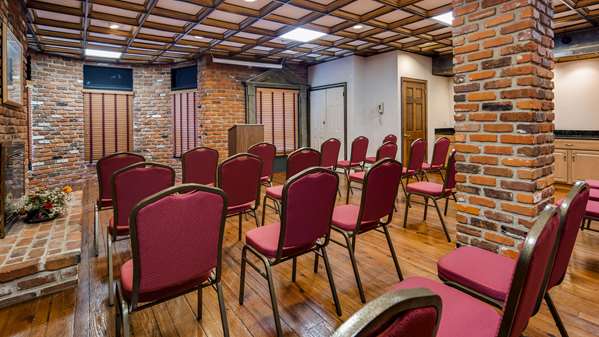  - Best Western Plus Governors Inn Richmond